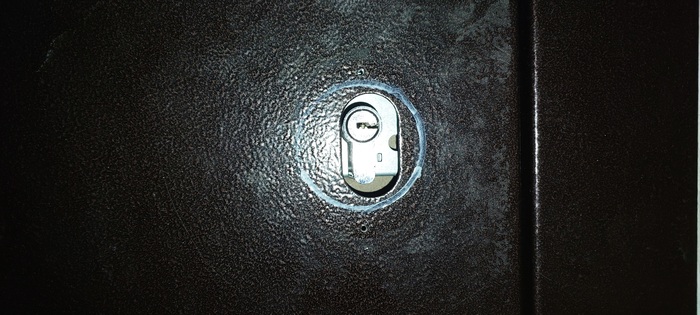 Служба вскрытия замков. Установка брони | Пикабу