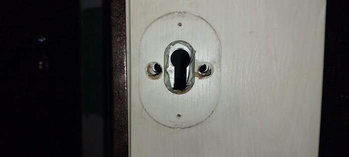 Служба вскрытия замков. Установка брони | Пикабу