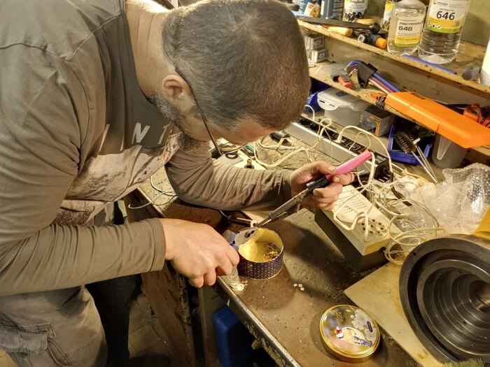 Процесс доработки электрического карандаша