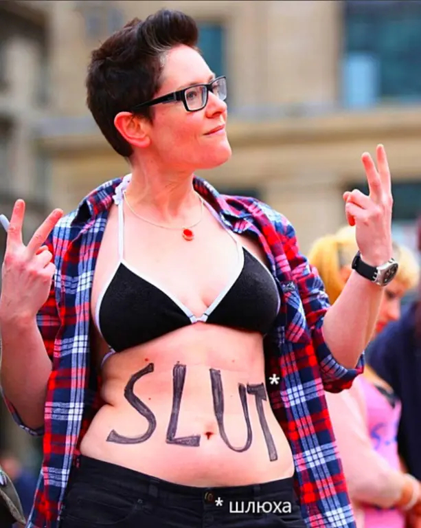 ����������1