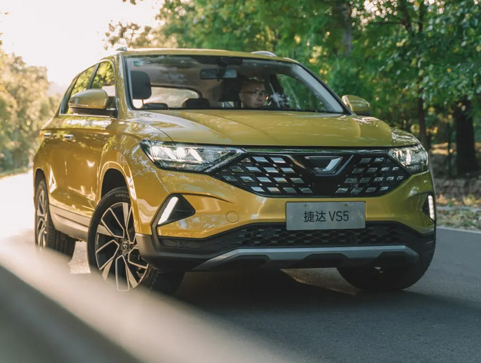 �������� ������ ������� �������� ���� �� Jetta ��-�� �� �������� � Volkswagen