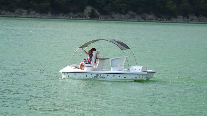 Электрический катер на прокат