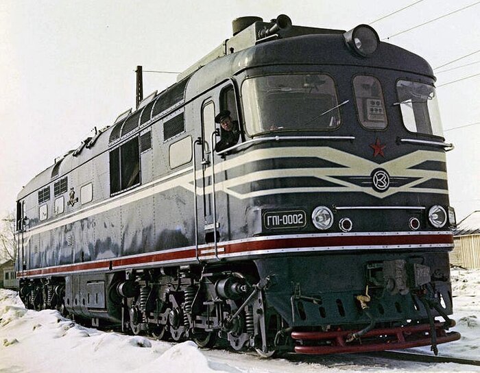 Источник фото: <!--noindex--><a href="https://pikabu.ru/story/a_chto_esli_kakie_byi_lokomotivyi_byili_seychas_esli_byi_sssr_ne_raspalsya_10839443?u=https%3A%2F%2Frailtrain.pro%2Fgp1&t=https%3A%2F%2Frailtrain.pro%2Fgp1&h=b69e510f9c95956504e5166971f92c17cbb67e7e" title="https://railtrain.pro/gp1" target="_blank" rel="nofollow noopener">https://railtrain.pro/gp1</a><!--/noindex-->