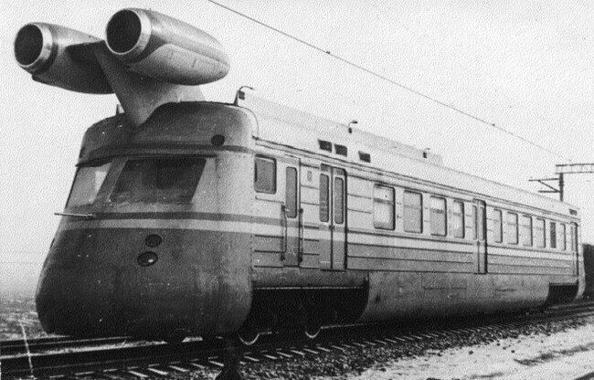 Источник фото: <!--noindex--><a href="https://pikabu.ru/story/a_chto_esli_kakie_byi_lokomotivyi_byili_seychas_esli_byi_sssr_ne_raspalsya_10839443?u=https%3A%2F%2Ftech.onliner.by%2Famp%2F2016%2F04%2F25%2Fsupertrain&t=https%3A%2F%2Ftech.onliner.by%2Famp%2F2016%2F04%2F25%2Fsupertrain&h=534720c86193a3b184d273c05475d05b3292cfce" title="https://tech.onliner.by/amp/2016/04/25/supertrain" target="_blank" rel="nofollow noopener">https://tech.onliner.by/amp/2016/04/25/supertrain</a><!--/noindex-->