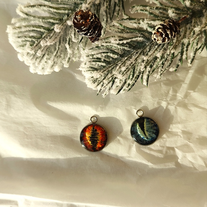 Кулоны - глаза драконьи