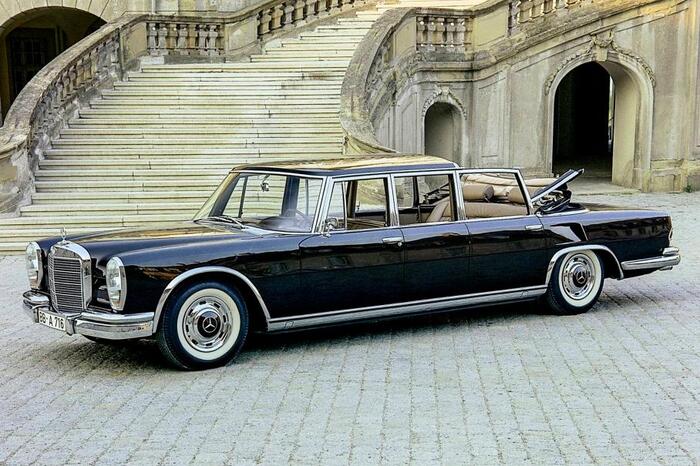 ������ �������: Mercedes-Benz 600 Pullman � ������� �������