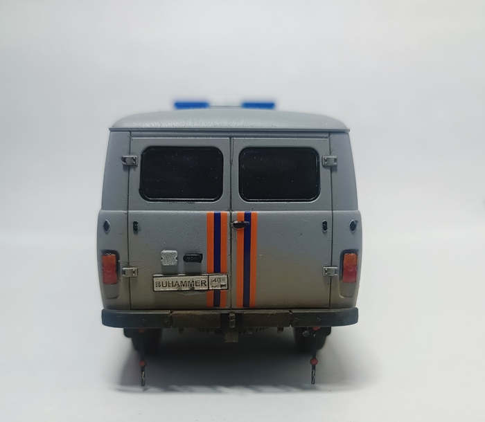 Номер не подходит к ливрее. Косяк. И антистатики, блин XD