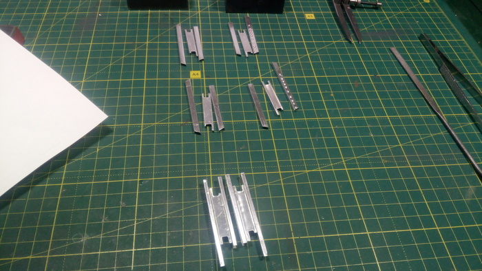 При изготовлении использую все тот же пуансон