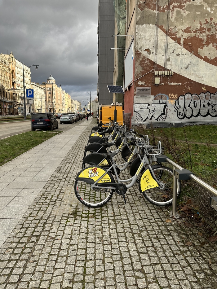 Жизнь в Польше (часть 2 - город Лодзь) Жизнь за границей, Польша, Европа, Эмиграция, Переезд, Длиннопост Жизнь в Польше (часть 2 - город Лодзь) Жизнь за границей, Польша, Европа, Эмиграция, Переезд, Длиннопост