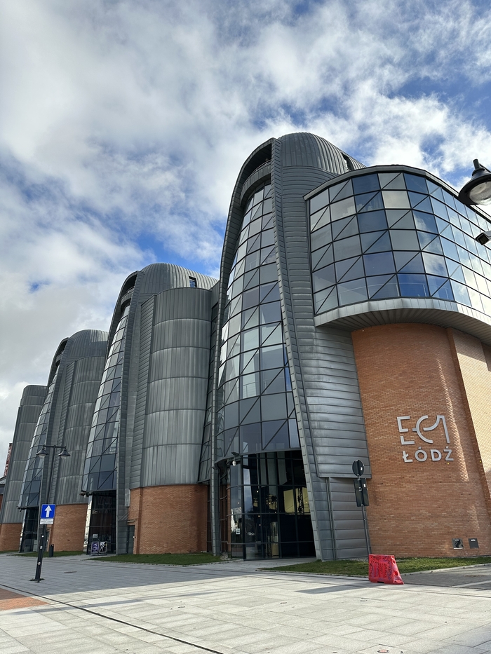 Жизнь в Польше (часть 2 - город Лодзь) Жизнь за границей, Польша, Европа, Эмиграция, Переезд, Длиннопост Жизнь в Польше (часть 2 - город Лодзь) Жизнь за границей, Польша, Европа, Эмиграция, Переезд, Длиннопост