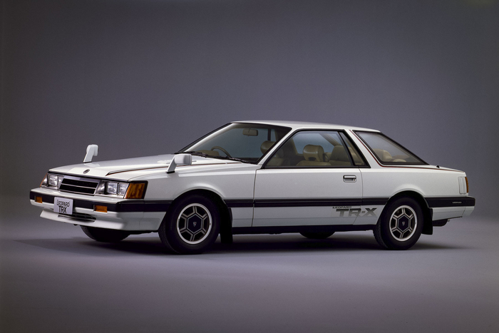 Nissan Leopard TR-X