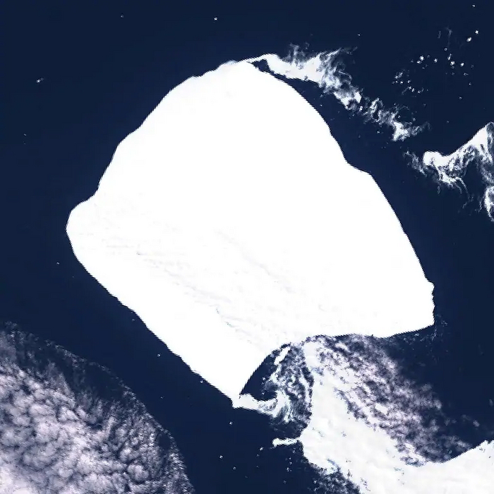 Крупнейший на планете айсберг А23а вынесло в чистую воду Южного океана Земля, Планета, Планета Земля, Экология, Айсберг, Север, Океан