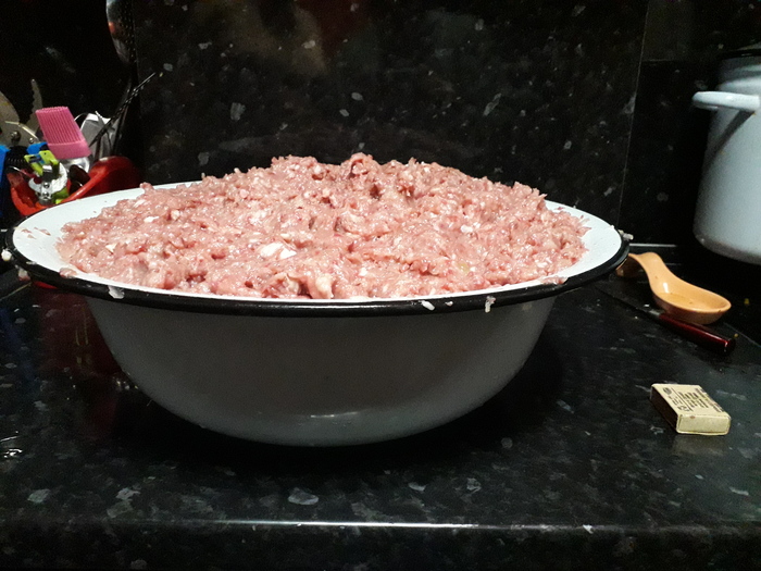 "Маленький" тазик фарша
