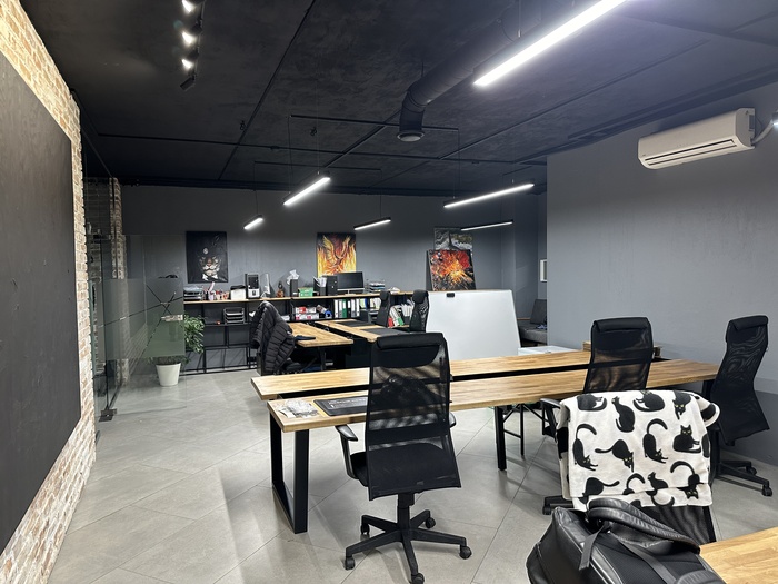 Вид на общее пространство с другой стороны