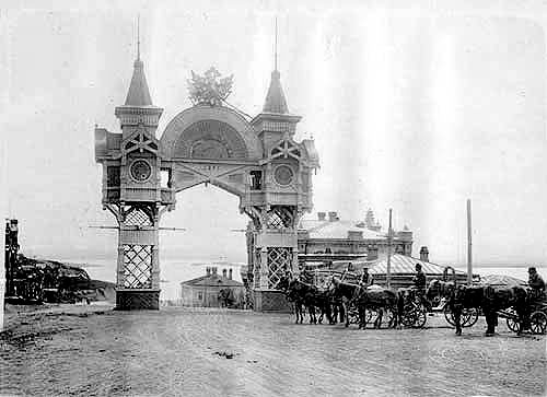 Триумфальная арка в честь приезда цесаревича Николая