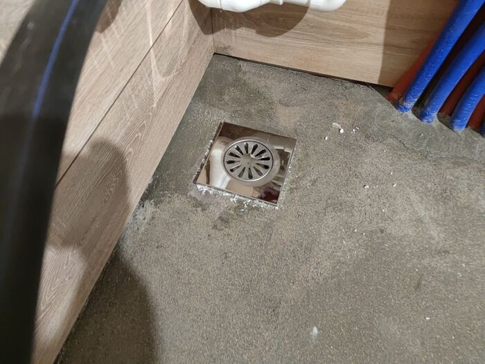 Аварийный слив в котельной. Уже пару раз помог)