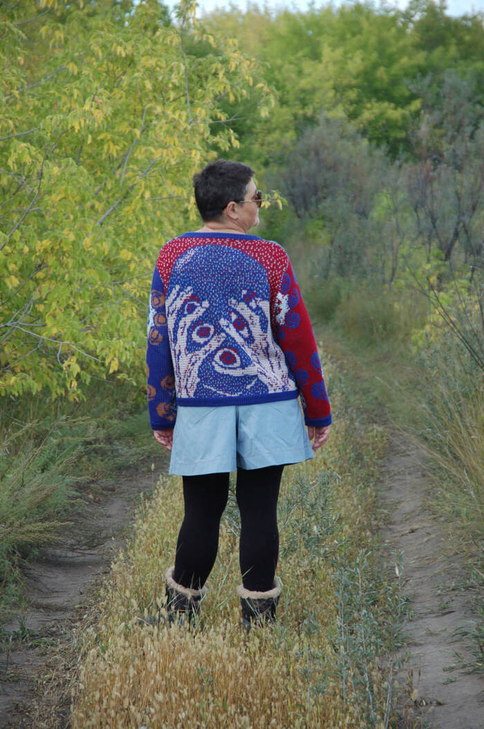 "глаза" джемпер.