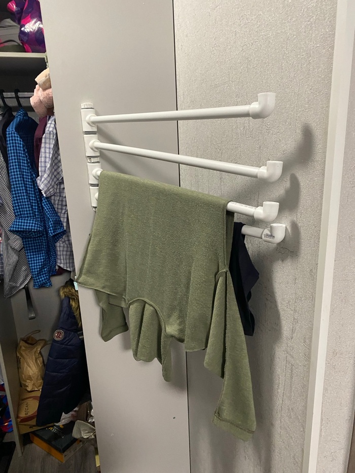 Вешать снизу вверх)