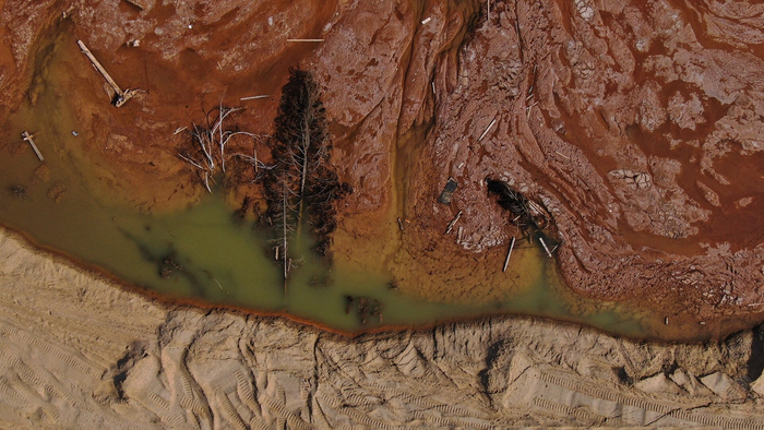 Загадка Дыры. В 2014 на Урале появилась огромная яма, но теперь она исчезла — куда подевался монструозный провал? Заброшенное, Достопримечательности, Краеведение, Путешествия, Скалы, Длиннопост Загадка Дыры. В 2014 на Урале появилась огромная яма, но теперь она исчезла — куда подевался монструозный провал? Заброшенное, Достопримечательности, Краеведение, Путешествия, Скалы, Длиннопост