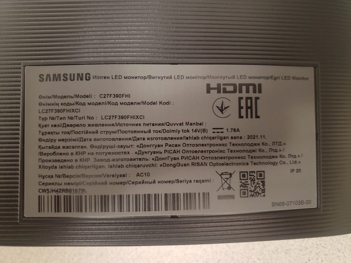 �������