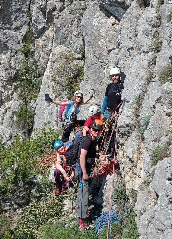 Станция R1 на удобной полке