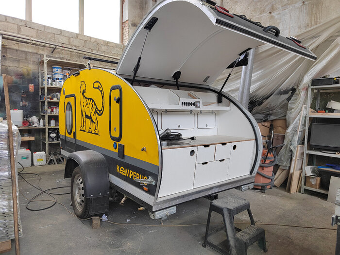 Прицеп "Барс" на производстве Kemperus