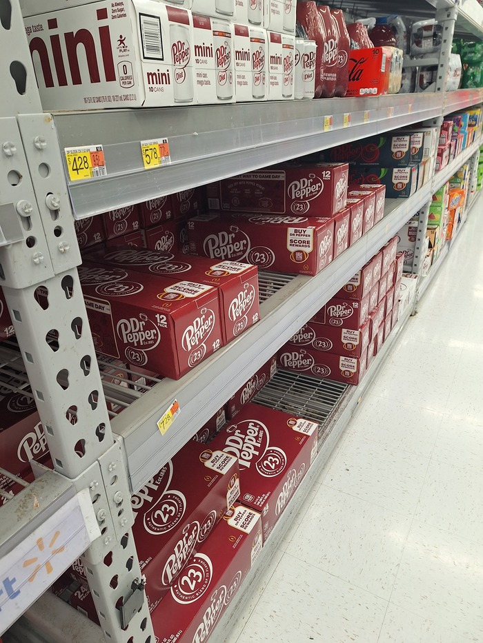 Гипермаркет Walmart в маленьком городе США США, Американцы, Супермаркет, Walmart, Покупка, Шопинг, Жизнь за границей, Эмиграция, Иммиграция, Мигранты, Путешествия, Длиннопост Гипермаркет Walmart в маленьком городе США США, Американцы, Супермаркет, Walmart, Покупка, Шопинг, Жизнь за границей, Эмиграция, Иммиграция, Мигранты, Путешествия, Длиннопост