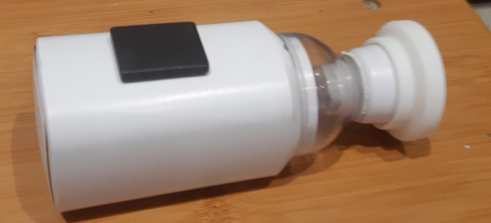 Магнитик на суперклее.