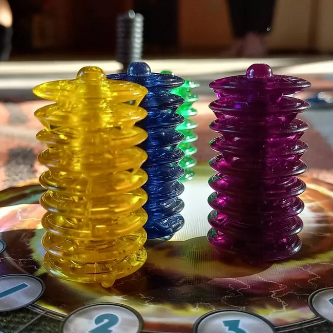 «Космический контакт» (изображение с сайта <!--noindex--><a href="https://pikabu.ru/story/top_100_nastolnyikh_igr_ot_mistera_lisa_1511_mesta_10954874?u=http%3A%2F%2Fboardgamegeek.com&t=boardgamegeek.com&h=9d63b2cdc996790a2ec86c4155af2e2ef2a3d62a" title="http://boardgamegeek.com" target="_blank" rel="nofollow noopener">boardgamegeek.com</a><!--/noindex-->)