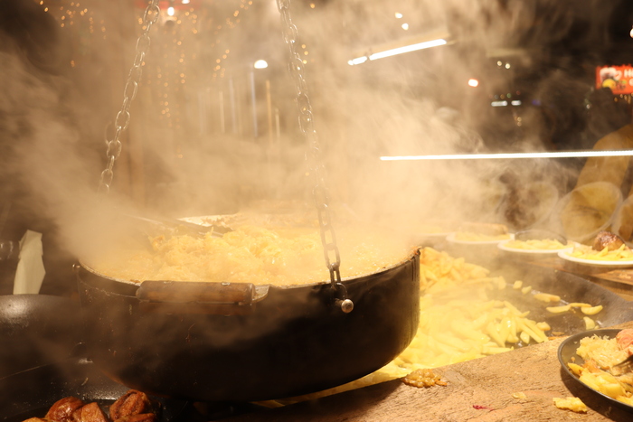 Мульгикапсад. Тушёная квашеная капуста с перловкой. Можно и одной капусткой перекусить, кто перловку не любит. Я люблю.