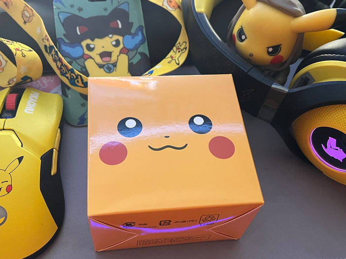 Gameboy advance SP pikachu edition Nintendo, -, , , 