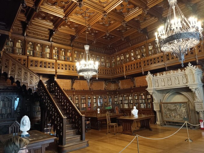 И такая библиотека.