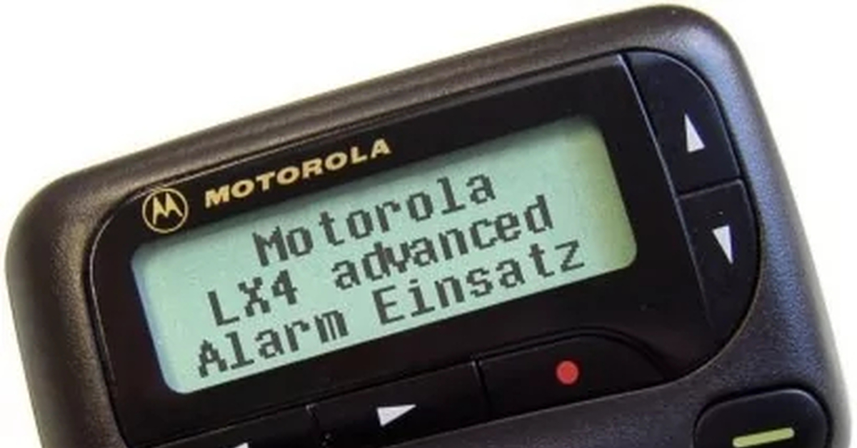 Первый в мире пейджер выпустила компания Motorola в 1956 году | Пикабу