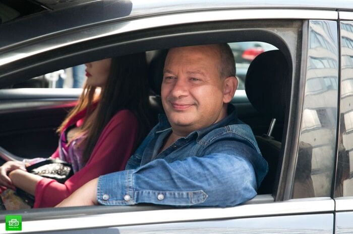 Кадр из мелодрамы «Муж по вызову», 2015 год