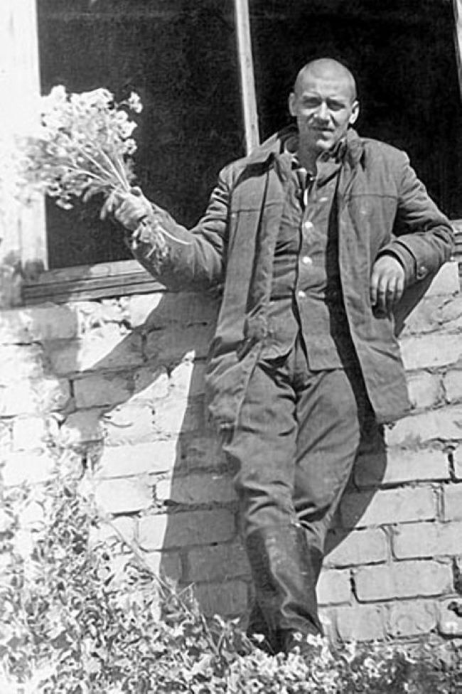 Андрей Краско