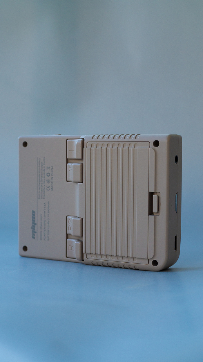      4  - .          ,   .        .