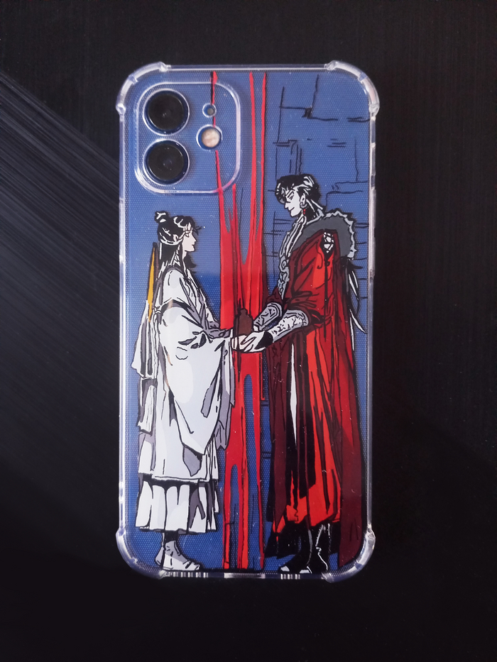 Решила попробовать себя в раскрашивании чехлов и поделиться результатом) Картинка была взята из маньхуа "Благословение небожителей" и немного стилизована