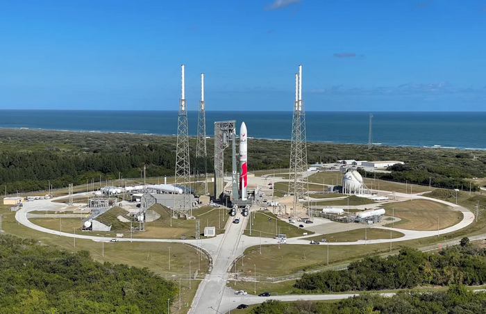  Vulcan Centaur        5    ,   8 . : ULA
