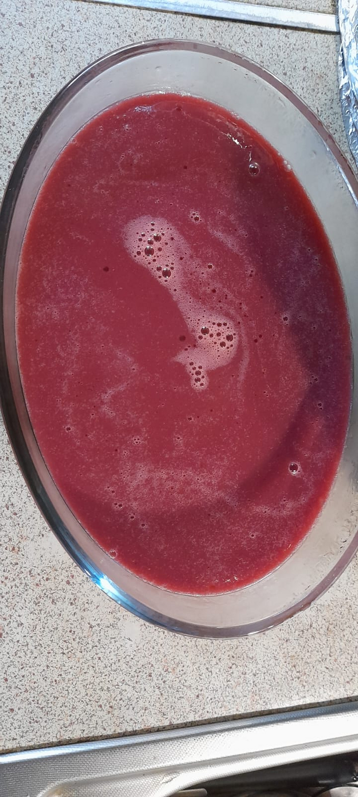 Форму чуть смазать растительным маслом