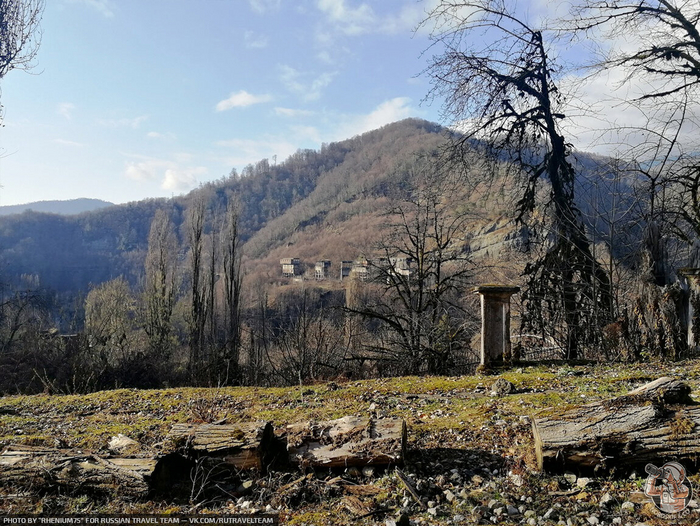 Вид на Акармарскую долину и бывшую станцию Акармара)