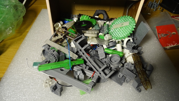    .  - PLA.  - HIPS.  -  .