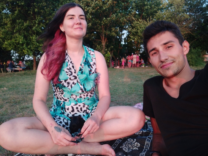 Игра "Не смотри под котелок" Проиграл)