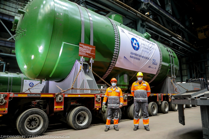 Из серии «Именно они делают Россию великой» / снято мной на заводе Атоммаш