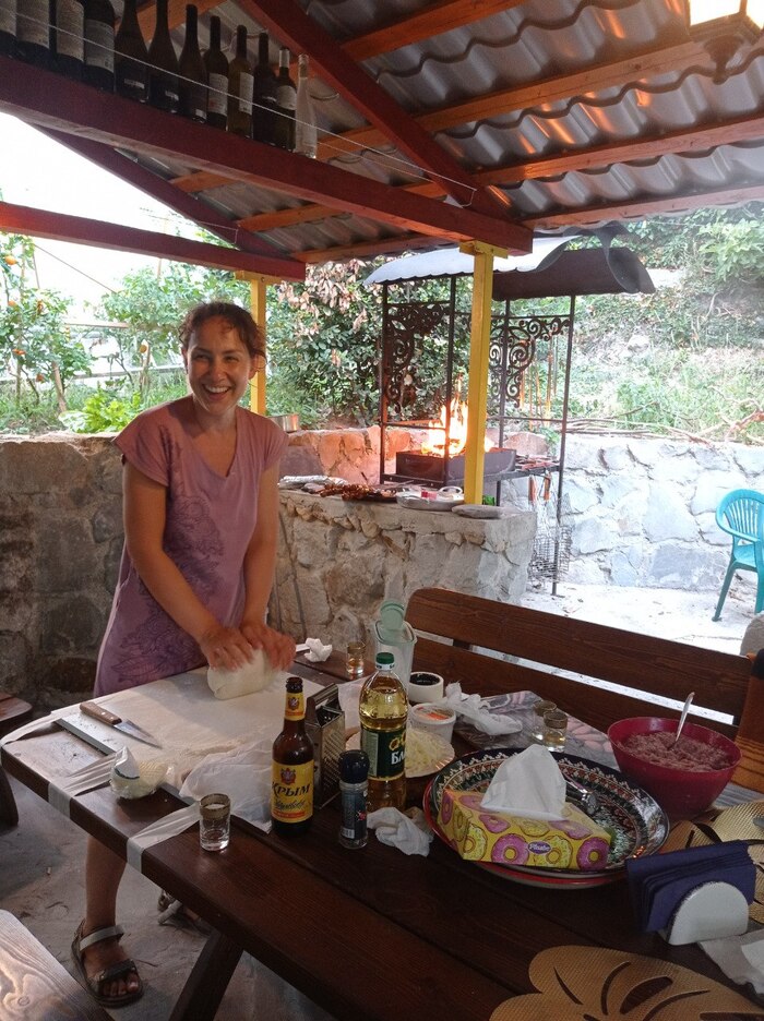 Аня готовит