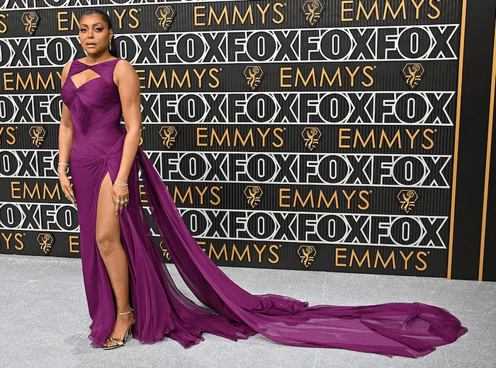 ������� ������ � Versace