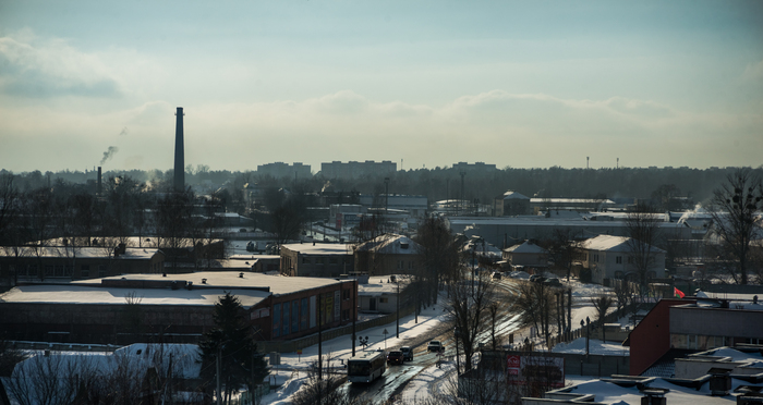 Большая часть производственных объектов, построенных во времена СССР на этой улице(и не только) уже обанкротили.