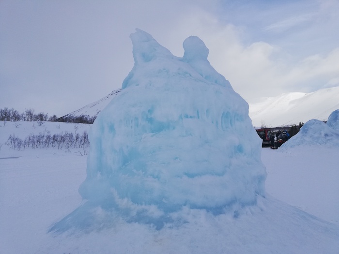 Замерзжий гейзер.