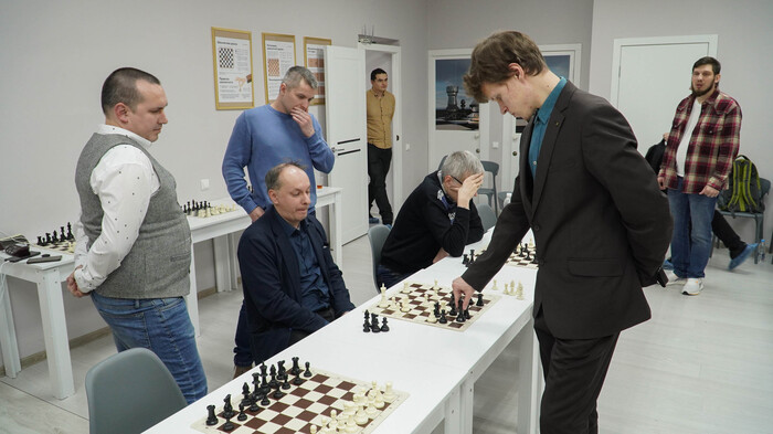       . @Glintvein81     !