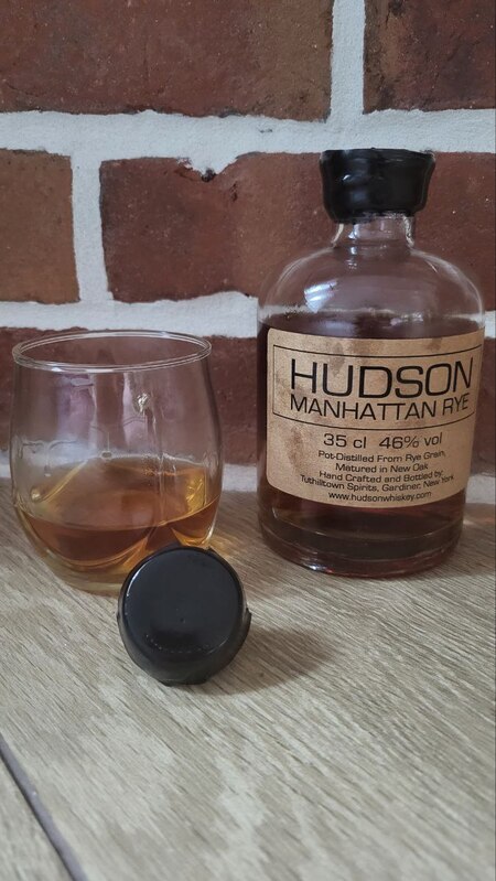 Hudson Manhattan Rye.   !?    Tuthilltown Spirits , 