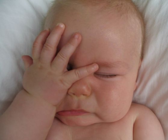 Только родился и уже все достали.